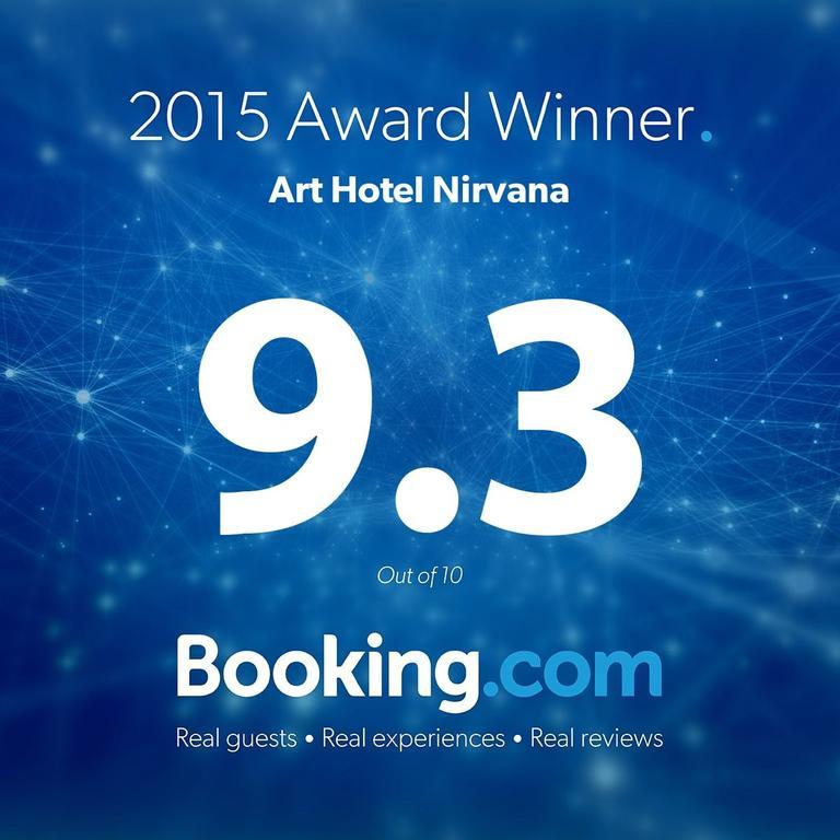 Familly Art Hotel Nirvana Shumen Exterior foto