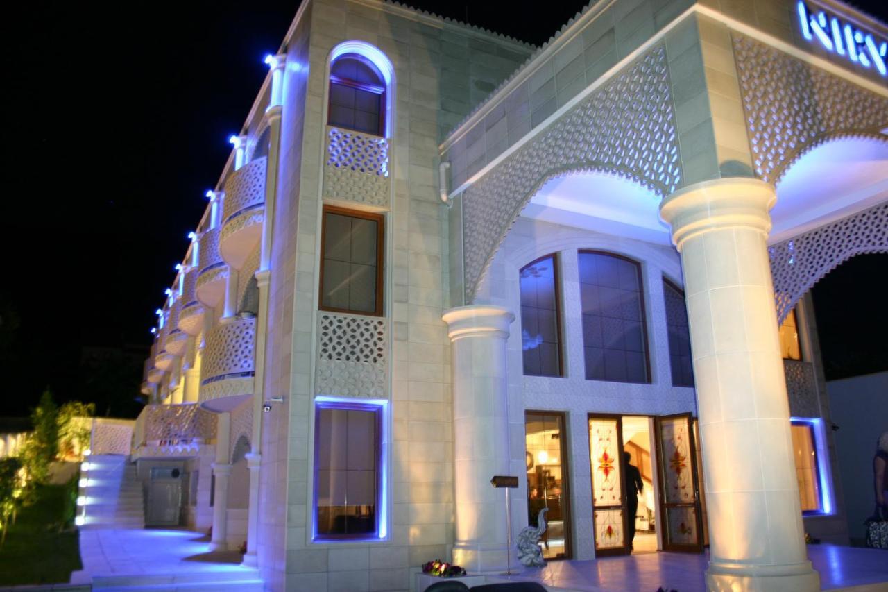 Familly Art Hotel Nirvana Shumen Exterior foto